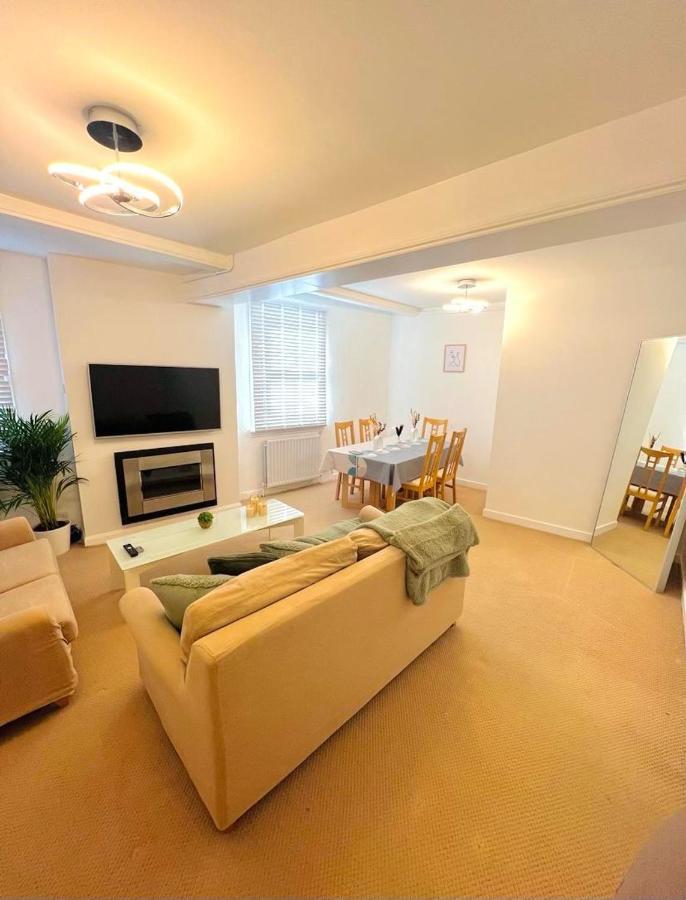 The Vista Apartment London Eksteriør bilde